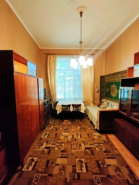 №556: продаётся 3-комнатная квартира, рабочий посёлок Свердловский